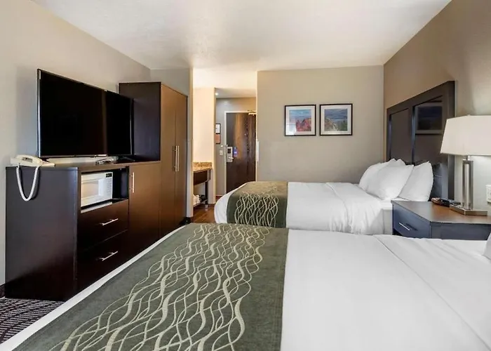 Comfort Inn & Suites