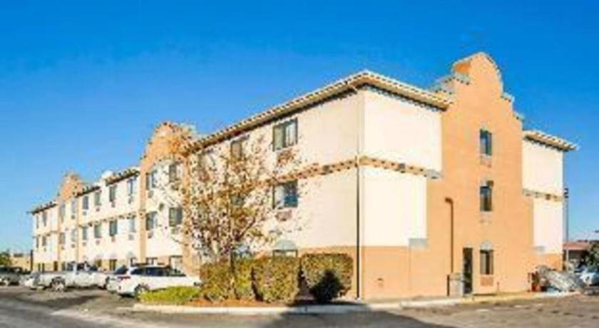Hotel Comfort & 2*
