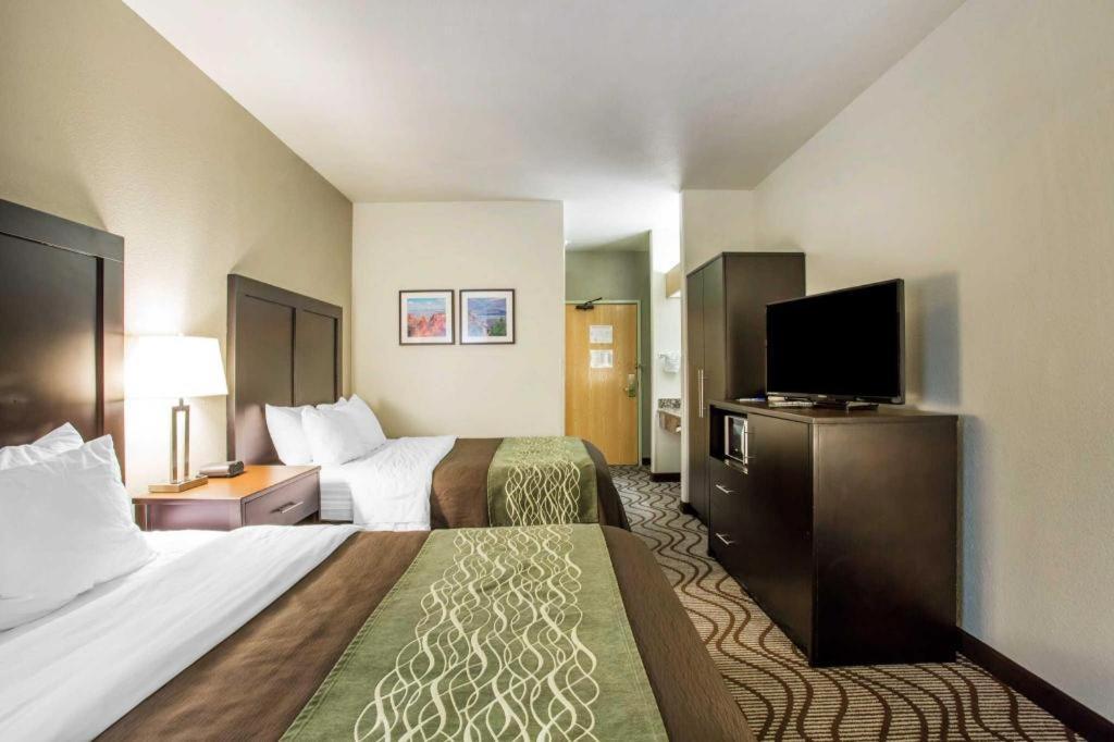 Hotel Comfort & 2*